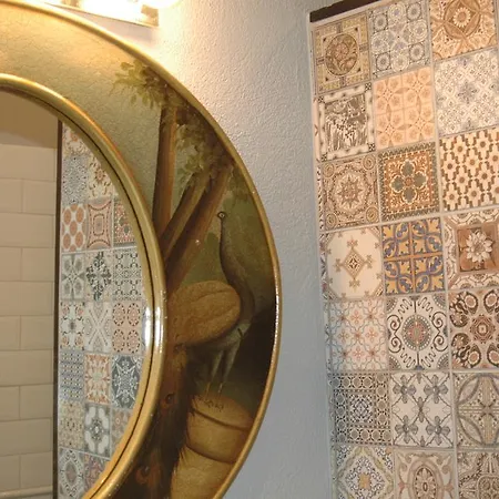 Groc Guest house